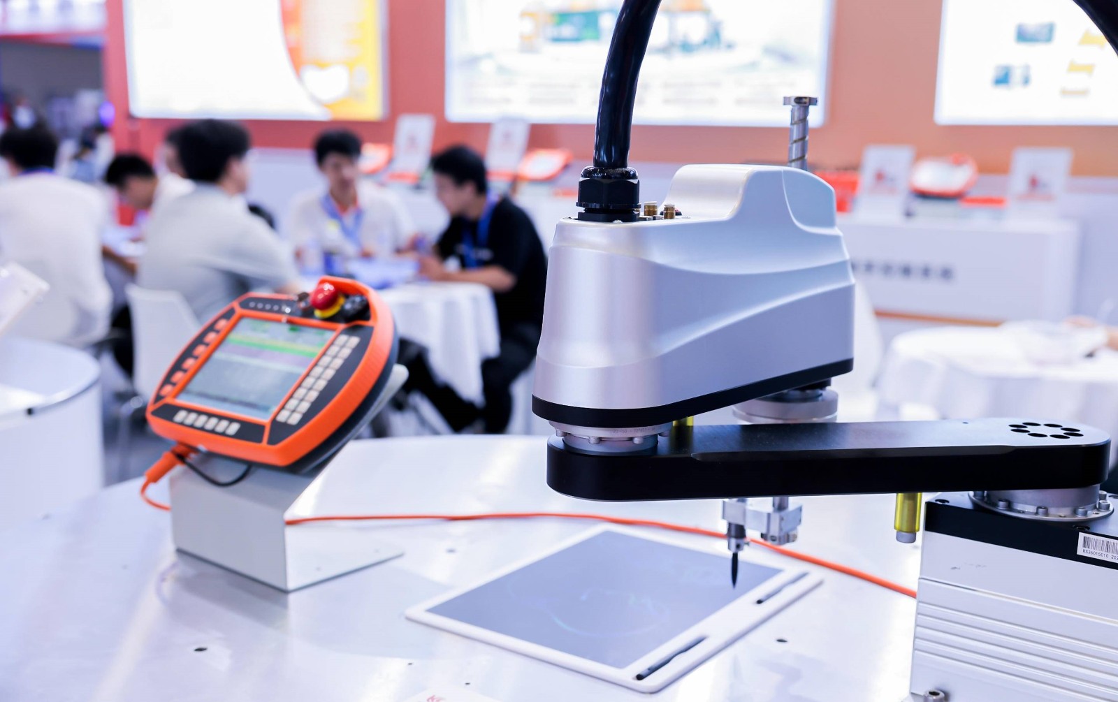 030_¸±±¾.jpg 030_¸±±¾.jpg