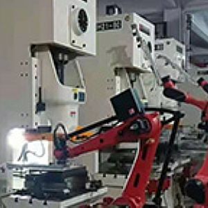 ��ѹ��е�ֿ���ϵͳʵ���Զ�����ѹ����������